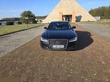 Czarny Używany 2014 Audi A8 Sedan/Limuzyna | 88 000 zł - Obraz 1/4