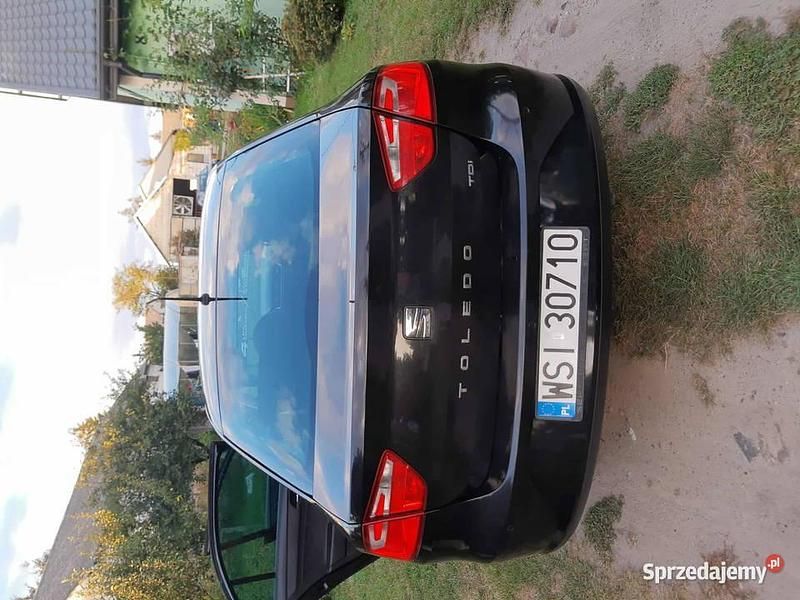 Używany Seat Toledo 2016 Czarny Hatchback