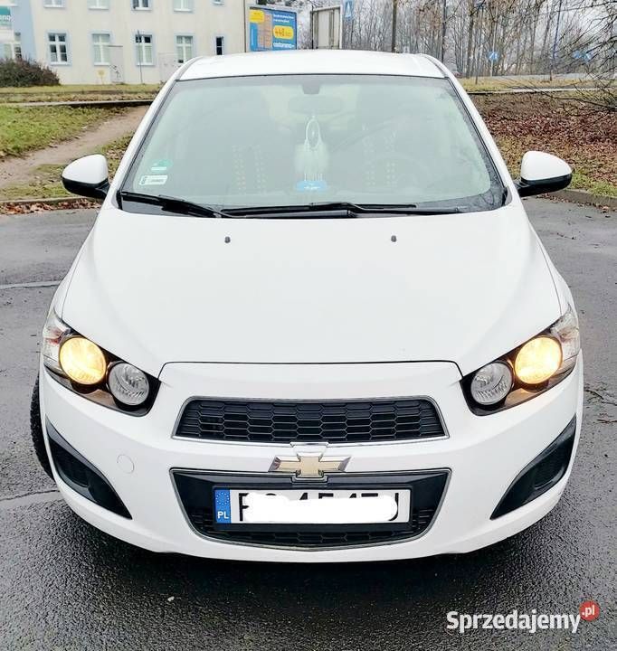 Biały Używany 2012 Chevrolet Aveo Hatchback | 15 500 zł (Uczciwa cena) - Obraz 1/4