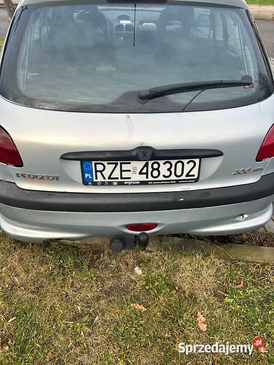 Używany Peugeot 206 2001 Srebrny