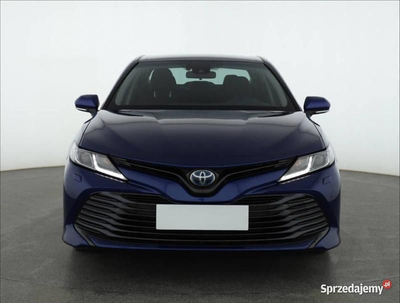 Używany Toyota Camry 2020 Niebieski Sedan/Limuzyna