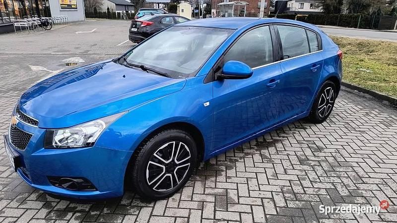Używany Chevrolet Cruze LTZ 141 KM (103 kW) 2011