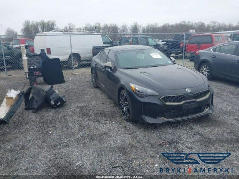 Szary Używany 2023 Kia Stinger 2 Sedan/Limuzyna | 78 650 zł - Obraz 1/3