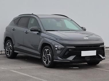 Szary Używany 2024 Hyundai Kona SUV | 111 999 zł (Drogi) - Obraz 1/4