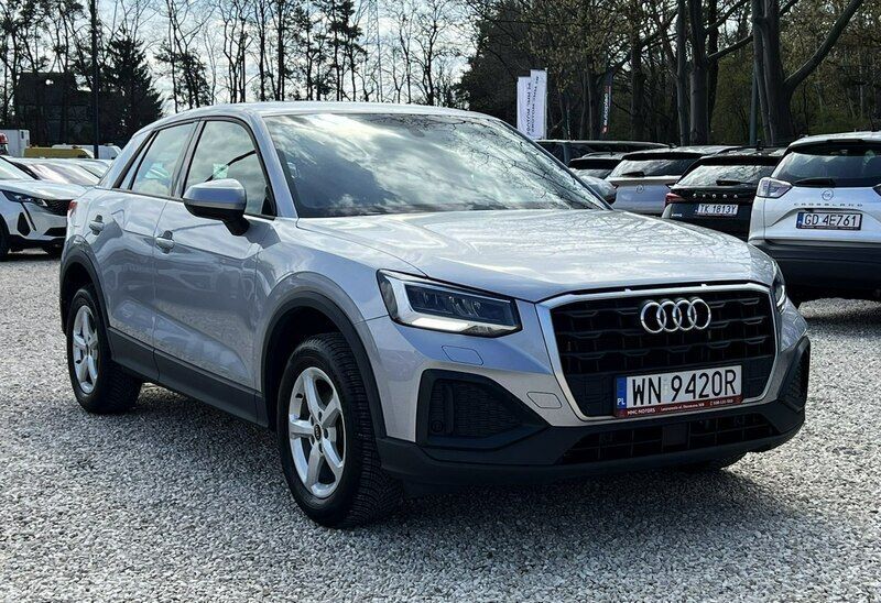 Srebrny (metalik) Używany 2022 Audi Q2 SUV | 97 800 zł (Dość drogi) - Obraz 1/4