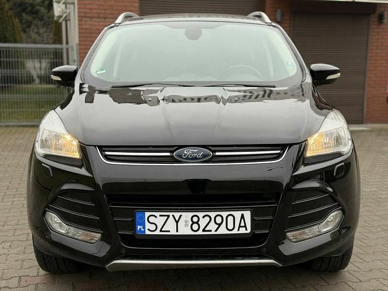 Używany Ford Kuga Titanium 2015 Czarny SUV