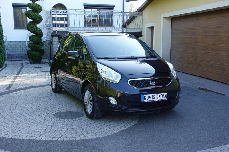 Czarny Używany 2012 Kia Venga 2 Hatchback | 21 900 zł (Uczciwa cena) - Obraz 1/4