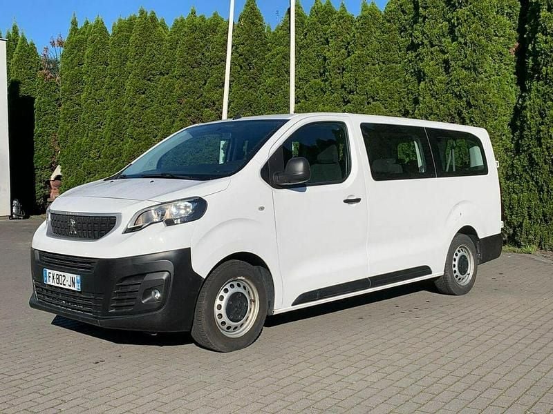 Biały Używany 2021 Peugeot Traveller Business-Line Van | 75 900 zł - Obraz 1/4