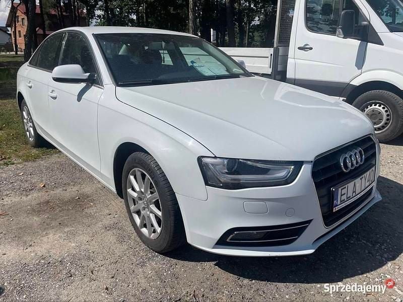 Biały Używany 2015 Audi A4 Sedan/Limuzyna | 51 900 zł (Dobra cena) - Obraz 1/4