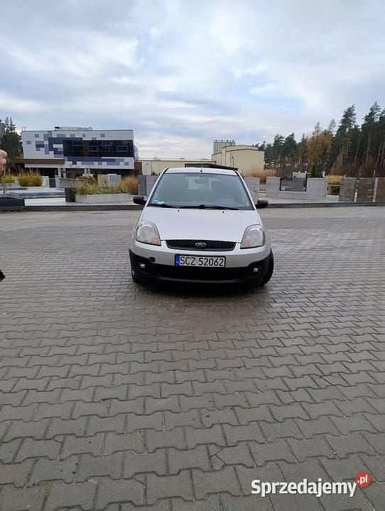 Używany 2006 Ford Fiesta Hatchback | 7400 zł (Dość drogi) - Obraz 1/4