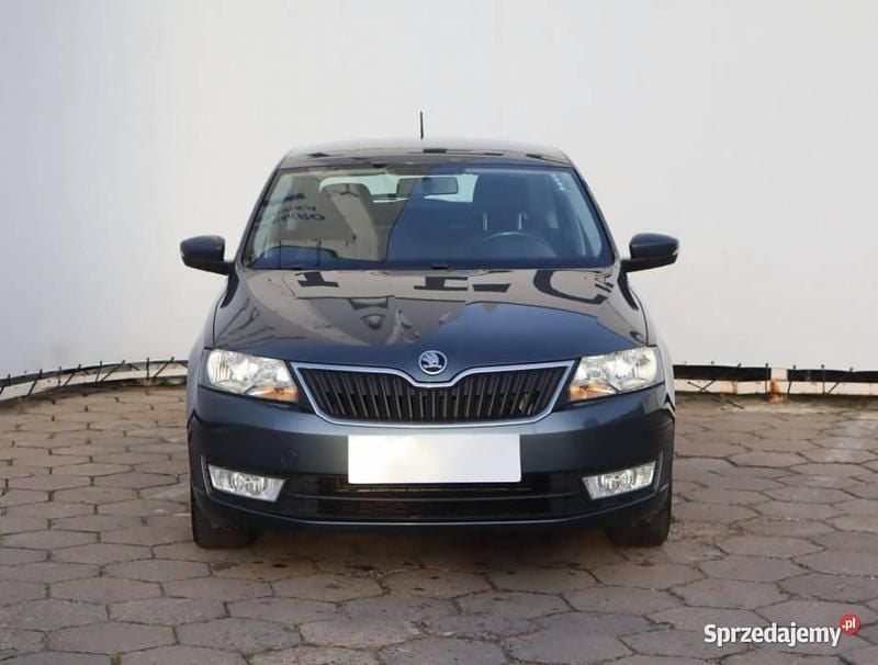 Szary Używany 2016 Skoda Rapid Hatchback | 37 999 zł (Dość drogi) - Obraz 1/4
