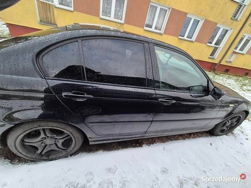 Używany BMW 330 2002 Czarny Sedan/Limuzyna