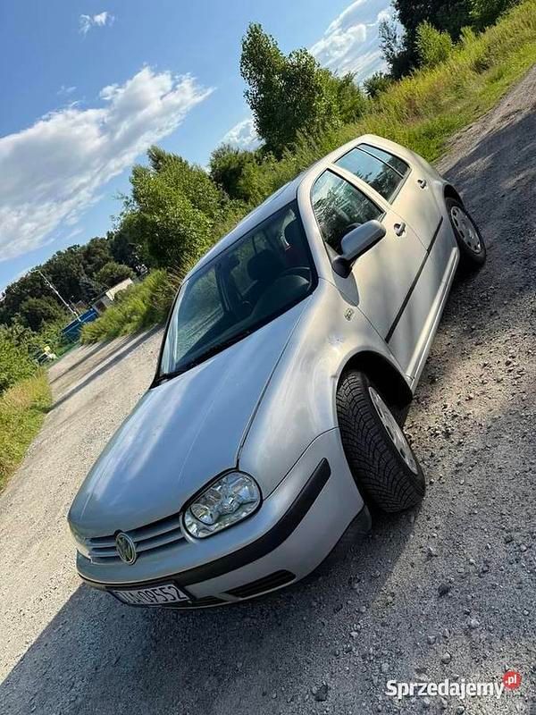 Srebrny Używany 1998 VW Golf IV Hatchback | 3900 zł - Obraz 1/4