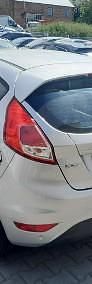 Używany Ford Fiesta 95 KM (69 kW) 2014 Srebrny Hatchback