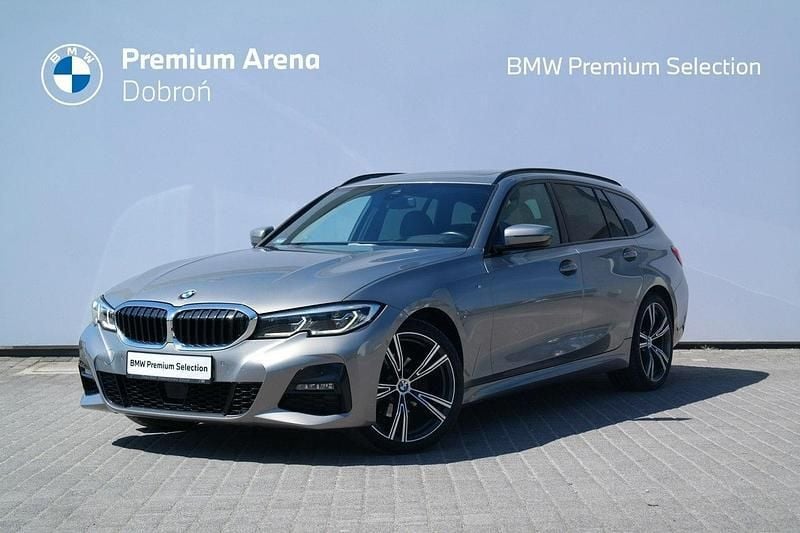 Szary (metalik) Używany 2019 BMW 320 Kombi | 139 900 zł - Obraz 1/4