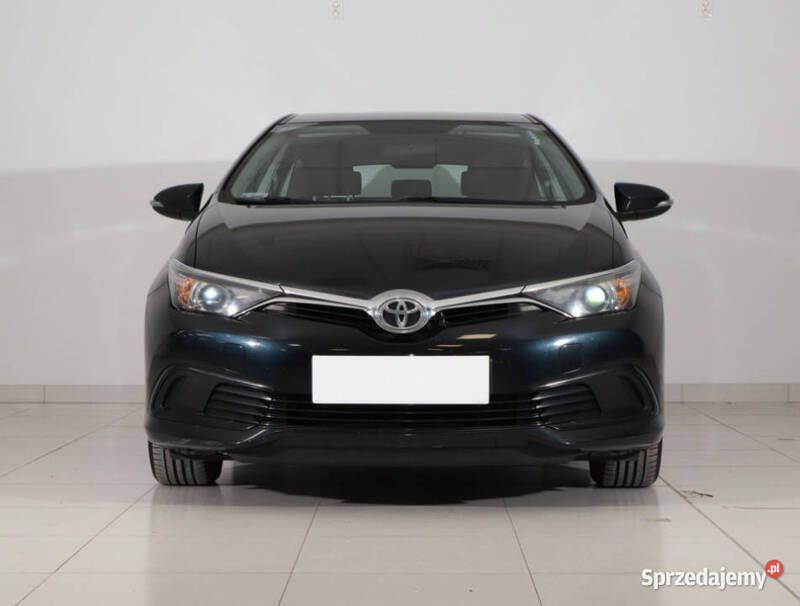 Niebieski Używany 2015 Toyota Auris Kombi | 42 499 zł (Uczciwa cena) - Obraz 1/4