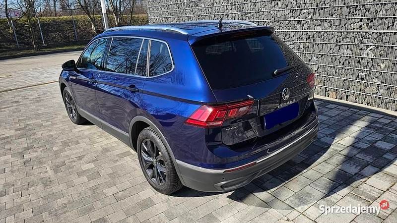 Używany VW Tiguan 150 KM (110 kW) 2023 Niebieski SUV