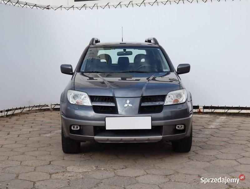 Szary Używany 2006 Mitsubishi Outlander SUV | 16 999 zł - Obraz 1/4