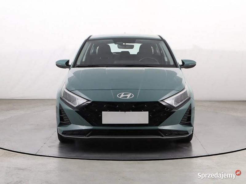 Używany Hyundai i20 84 KM (61 kW) 2024 Zielony Hatchback