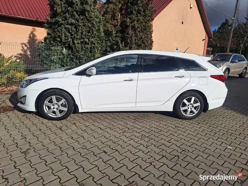 Używany Hyundai i40 2015 Biały Kombi