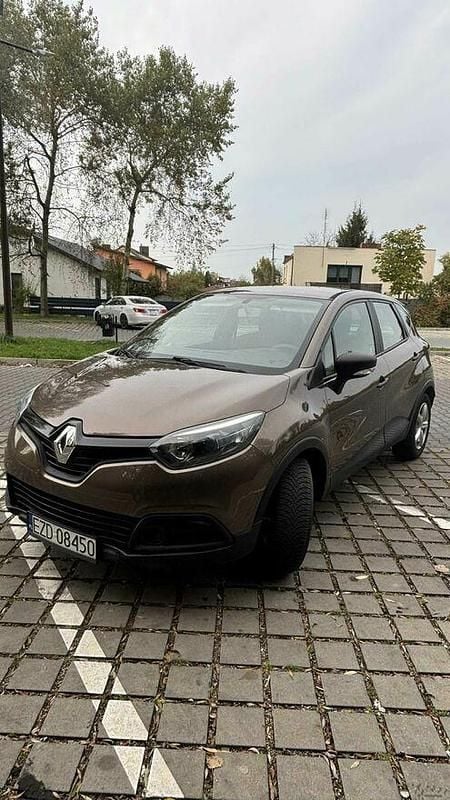 Używany Renault Captur 90 KM (66 kW) 2013 Inny kolor SUV