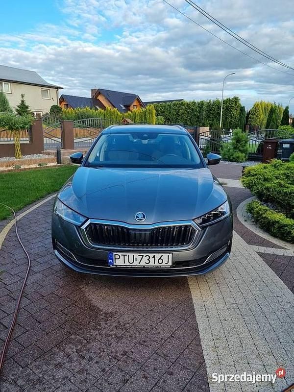 Używany 2024 Skoda Octavia Style | 129 900 zł - Obraz 1/4