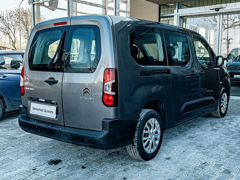 Używany Citroën Berlingo Live 102 KM (75 kW) 2021 Szary Minivan
