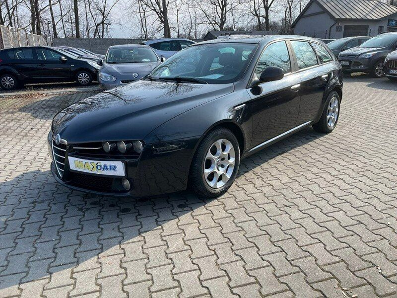 Używany Alfa Romeo 159 120 KM (88 kW) 2008 Czarny Sedan/Limuzyna