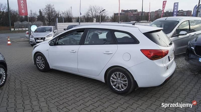 Używany Kia Ceed 135 KM (99 kW) 2015 Hatchback