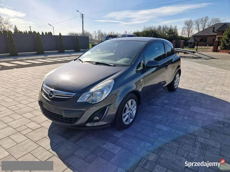Srebrny (metalik) Używany 2011 Opel Corsa | 14 900 zł (Super Cena) - Obraz 1/4