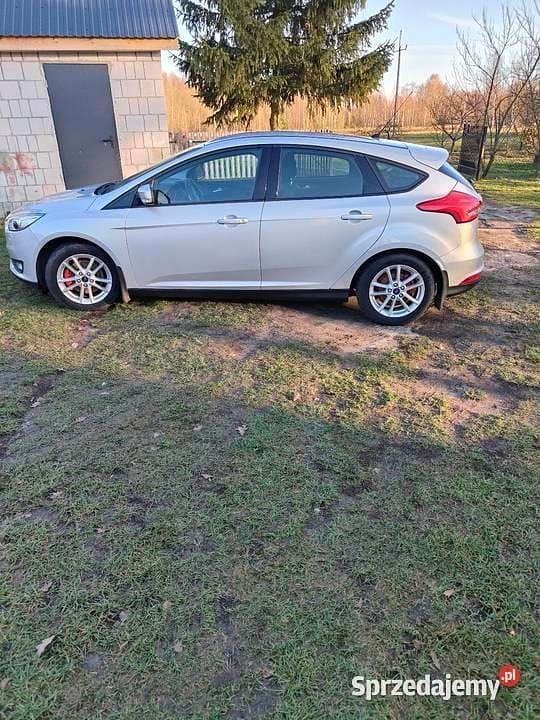 Srebrny Używany 2016 Ford Focus Hatchback | 29 000 zł (Super Cena) - Obraz 1/4
