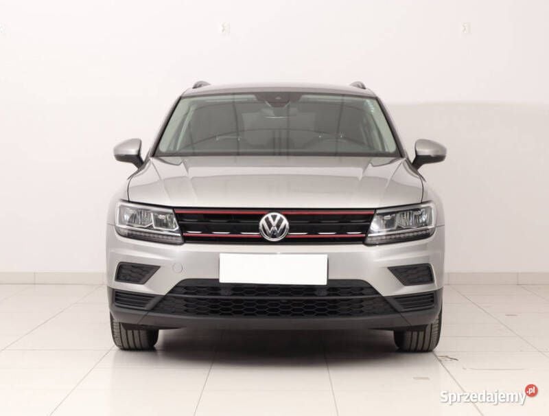 Srebrny Używany 2020 VW Tiguan SUV | 68 499 zł (Super Cena) - Obraz 1/4
