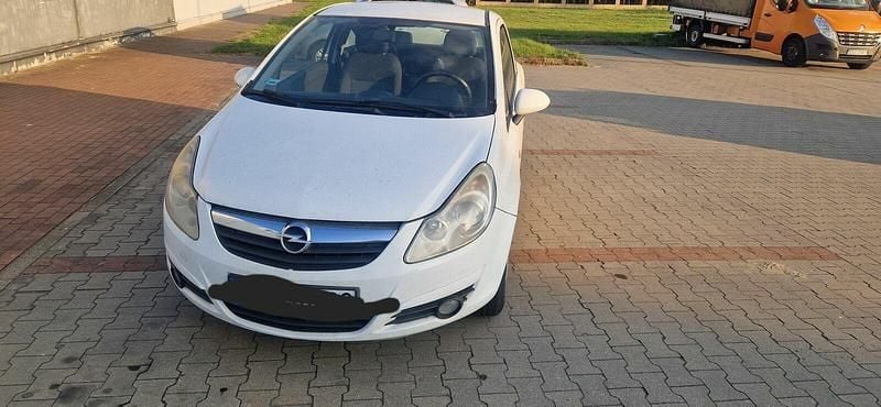 Biały Używany 2010 Opel Corsa Hatchback | 6500 zł (Super Cena) - Obraz 1/4