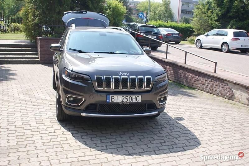 Używany Jeep Cherokee Limited 272 KM (200 kW) 2018 SUV