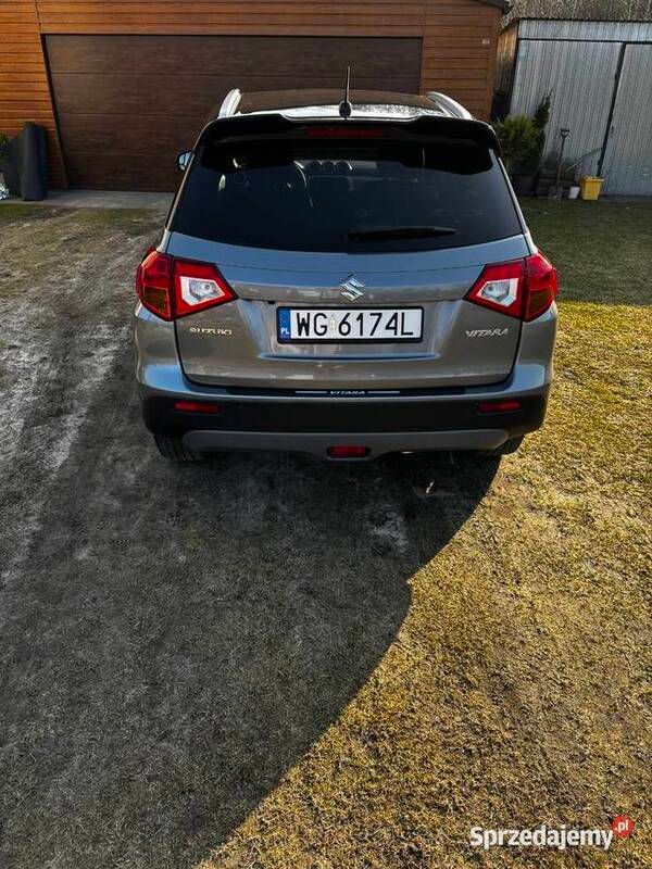 Używany Suzuki Vitara 2017 Szary SUV