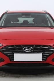 Używany Hyundai i30 116 KM (85 kW) 2021 Czerwony Kombi