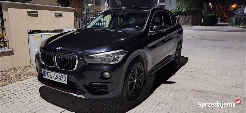 Używany 2017 BMW X1 SUV | 50 999 zł (Dobra cena) - Obraz 1/4
