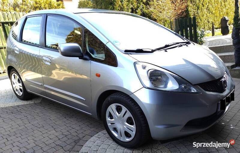 Szary Używany 2010 Honda Jazz Hatchback | 19 600 zł (Uczciwa cena) - Obraz 1/4