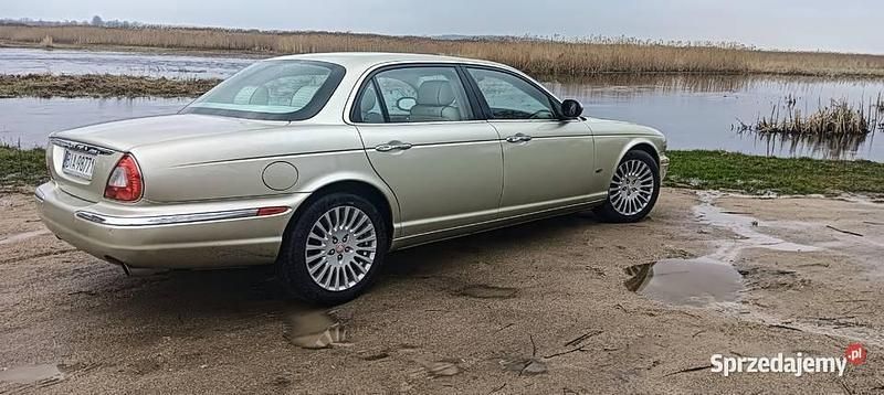 Złoty Używany 2006 Jaguar XJL Sedan/Limuzyna | 68 500 zł - Obraz 1/4