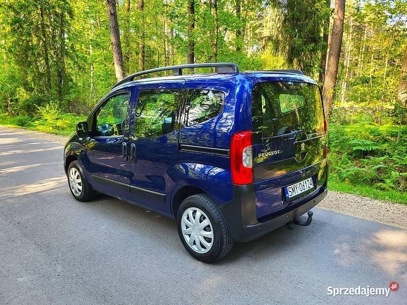 Używany 2010 Peugeot Bipper Active Minivan | 13 500 zł - Obraz 1/4