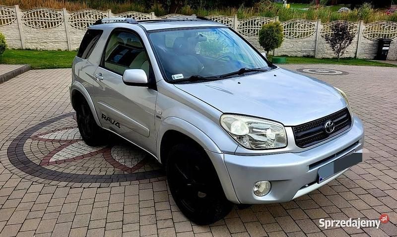 Srebrny Używany 2005 Toyota RAV4 SUV | 25 000 zł (Uczciwa cena) - Obraz 1/4