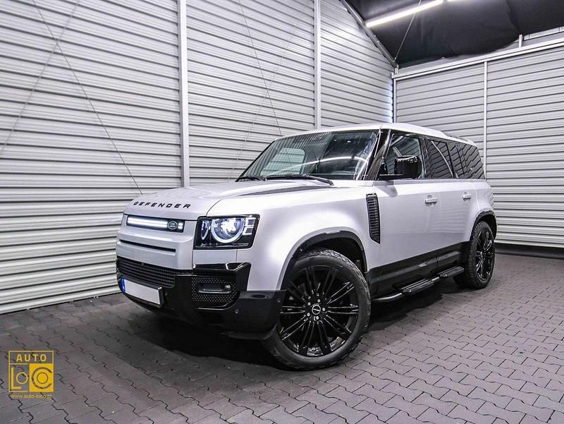 Używany Land Rover Defender 241 KM (177 kW) 2021 Srebrny (metalik) SUV