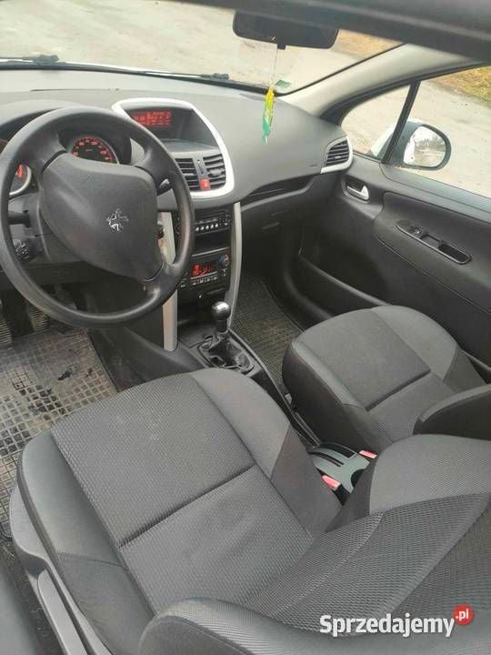 Używany Peugeot 207 2011 Biały Hatchback