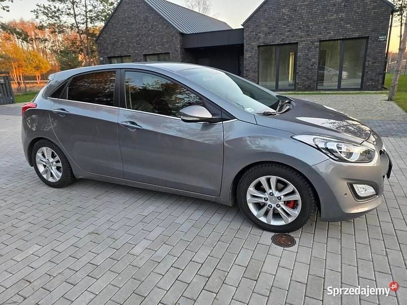 Używany Hyundai i30 Premium 2012 Grafitowy Hatchback