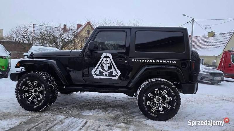 Używany Jeep Wrangler Sahara 2016 Czarny SUV