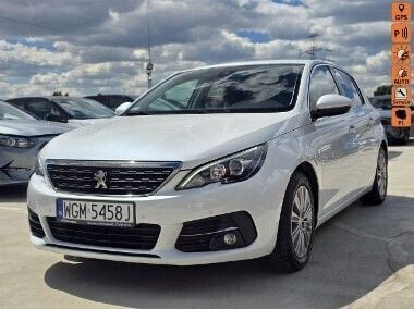 Biały Używany 2018 Peugeot 308 Hatchback | 39 800 zł (Uczciwa cena) - Obraz 1/4