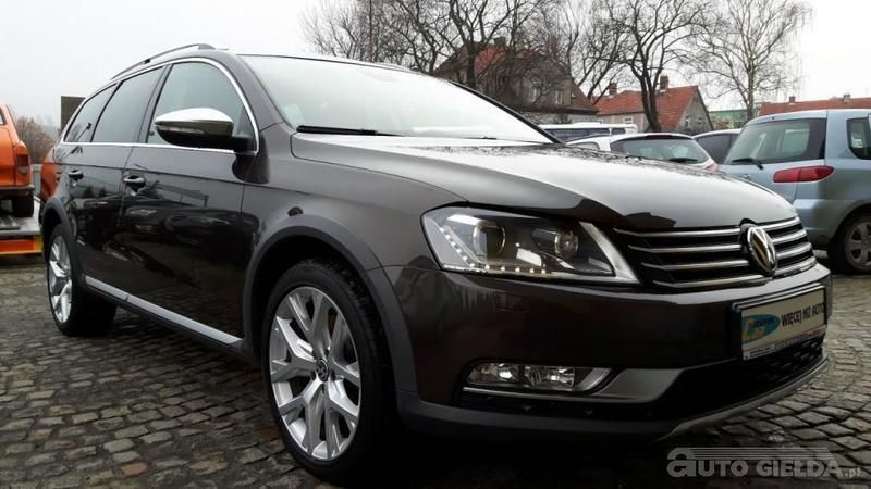 Używany VW Passat Highline 140 KM (102 kW) 2013 Brązowy metalik