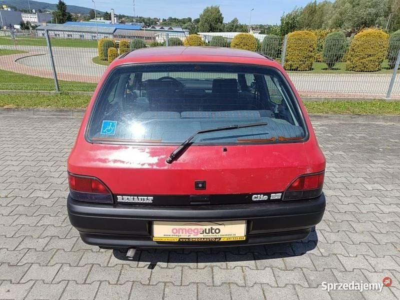 Używany Renault Clio 1993 Czerwony Hatchback