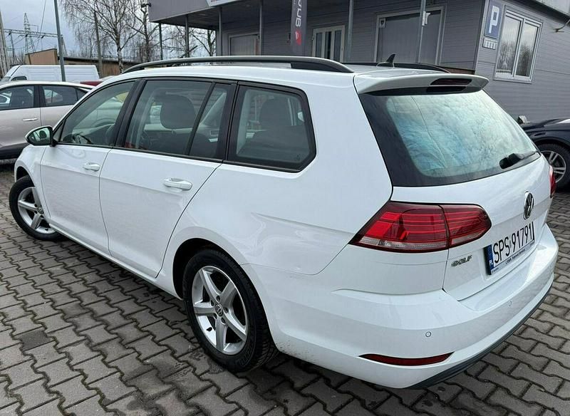 Używany VW Golf VII 116 KM (85 kW) 2018 Czarny Kombi