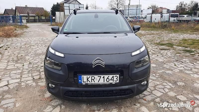 Czarny Używany 2015 Citroën C4 Cactus Hatchback | 28 900 zł (Uczciwa cena) - Obraz 1/4